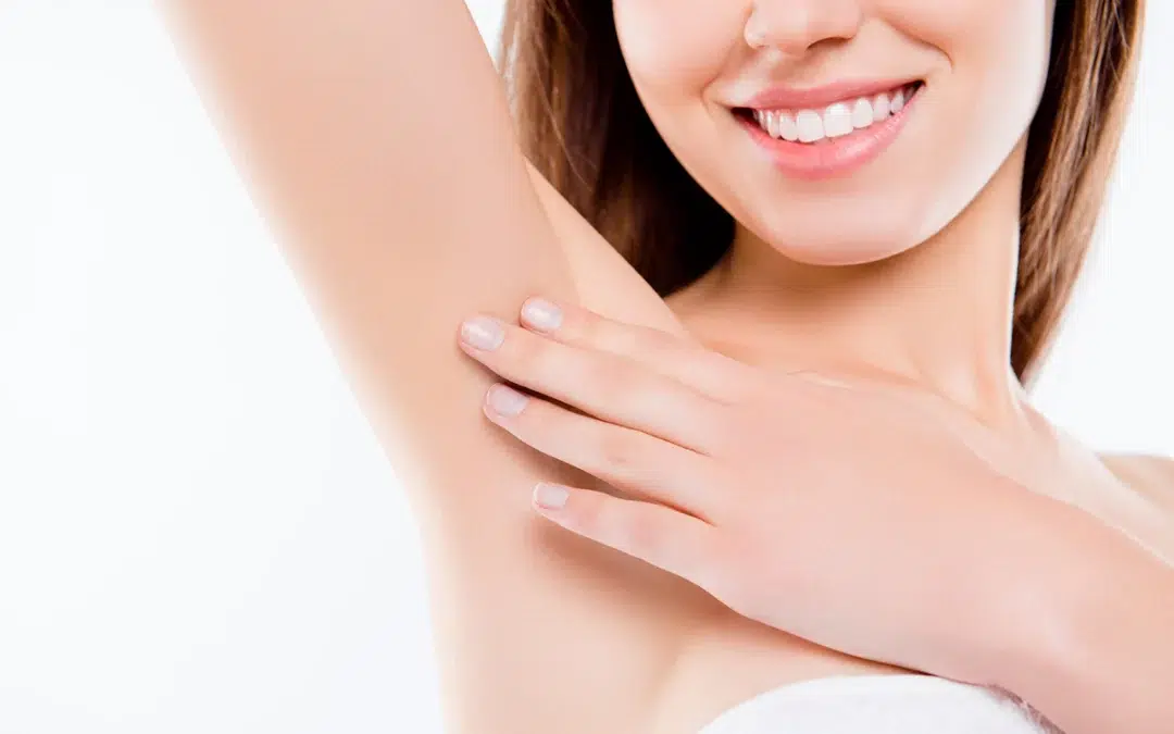 woman with smooth hair less underarm