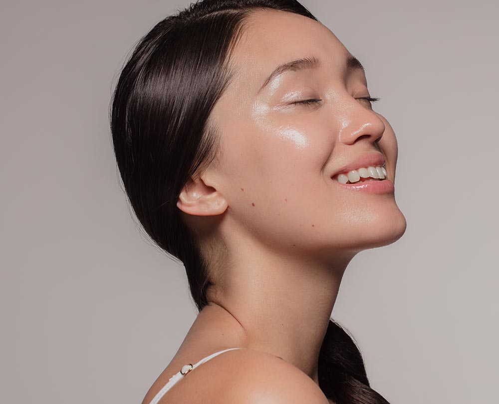 Asian woman with beautiful and healthy skin
